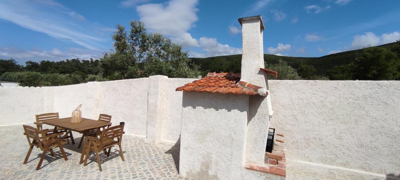 Porto de Mós Casa Dos Vales 11ヴィラ エクステリア 写真